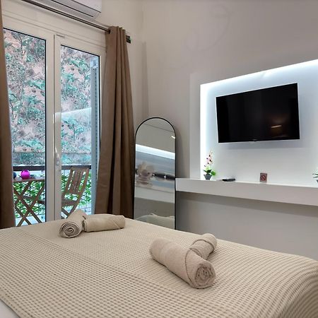 Η Ωραία Των Αθηνών Apartment Athens Exterior photo
